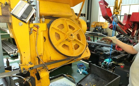 鹤城金属带锯床的日常使用和保养注意事项！